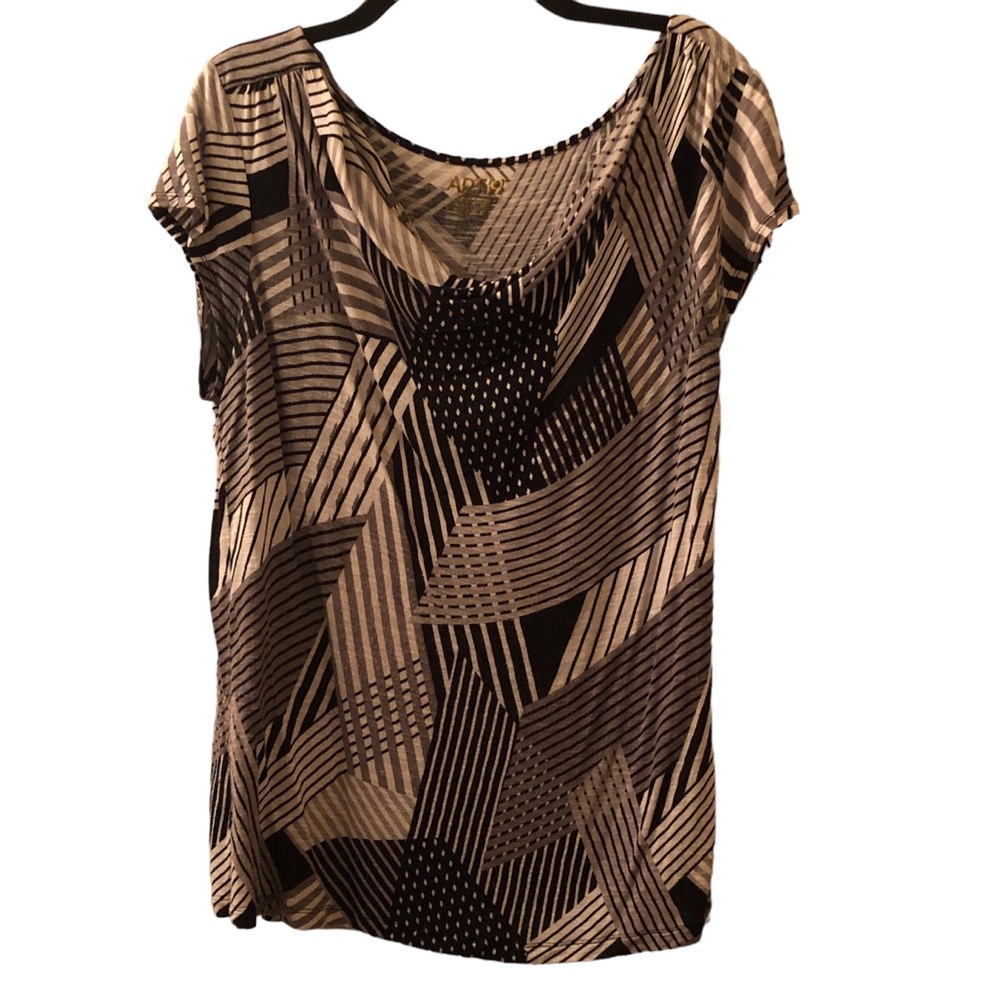 Apt. 9 Black, White, and Gray Geometric Cowl-Neck Blouse XL